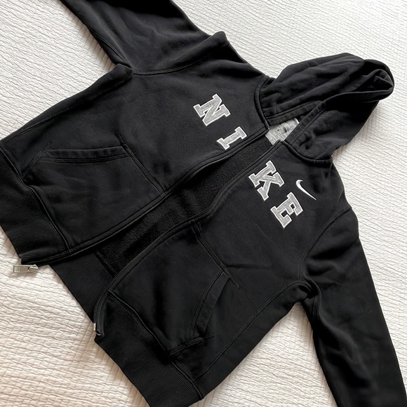 Nike boys black hoodie size youth Large - Picture 1 of 4